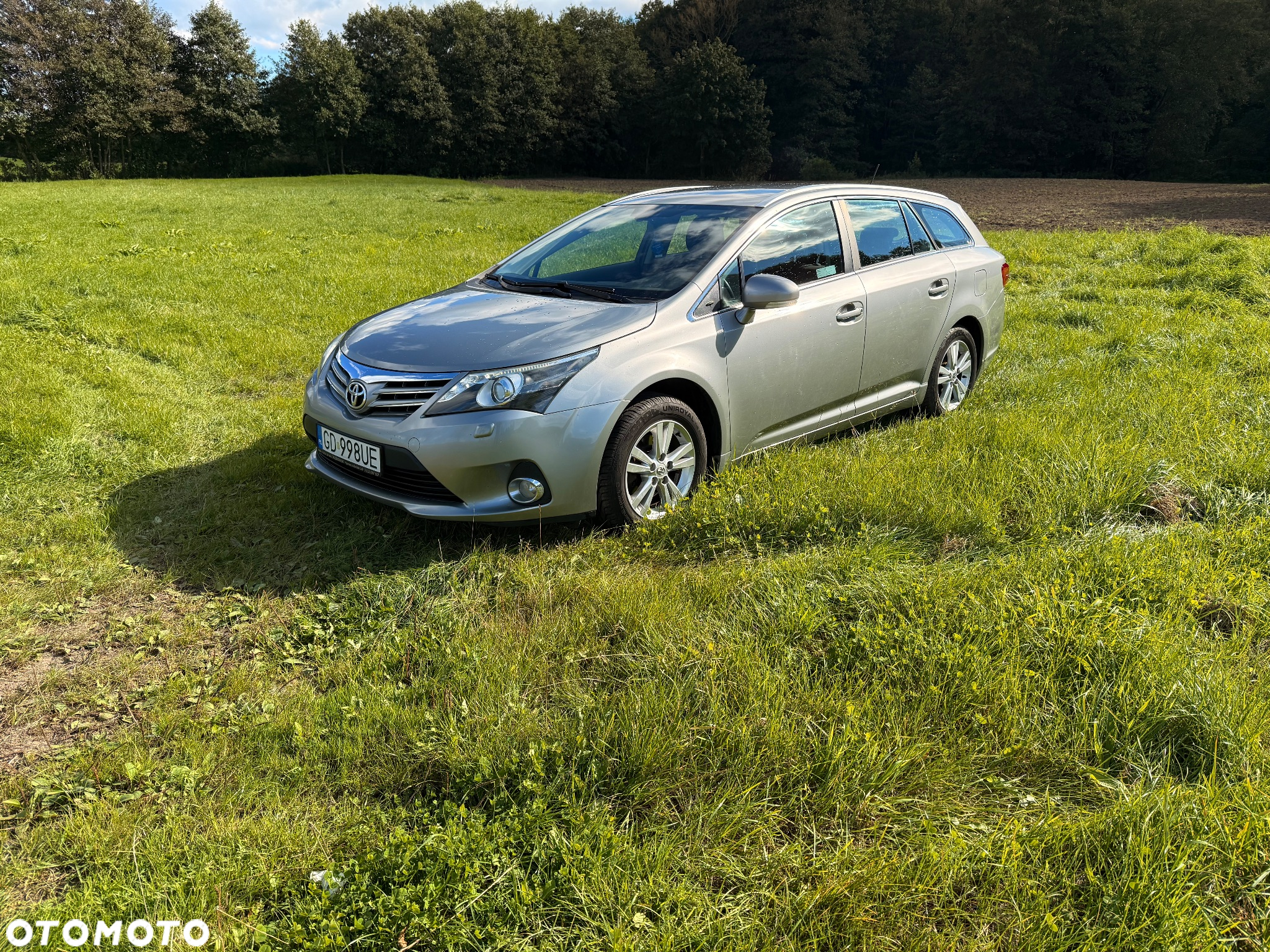 Toyota Avensis - 2