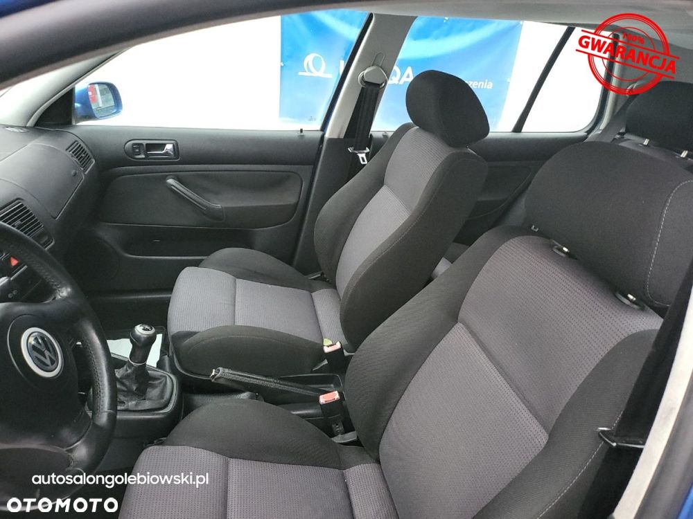 Volkswagen Golf - 28