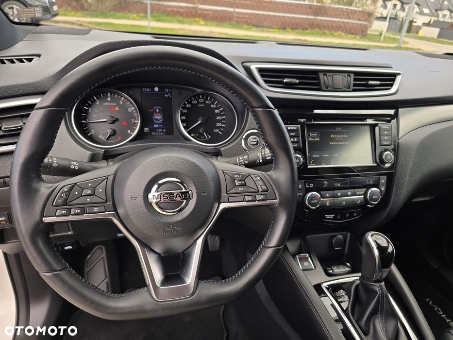Nissan Qashqai 1.3 DIG-T Tekna DCT - 27
