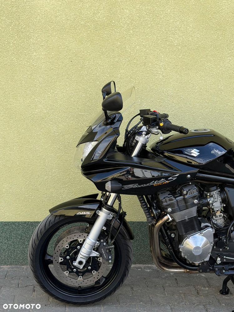Suzuki Bandit - 24