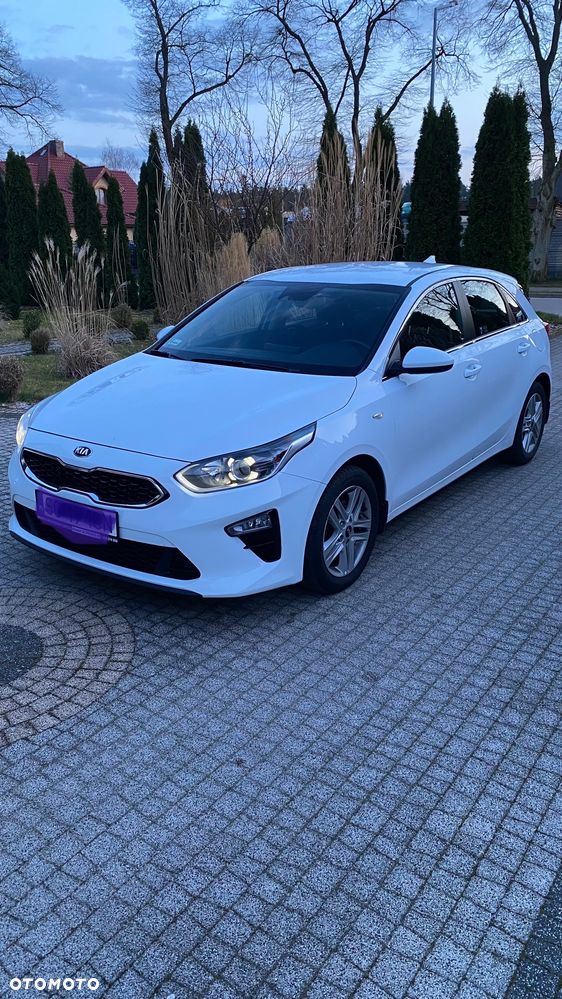Kia Ceed - 1