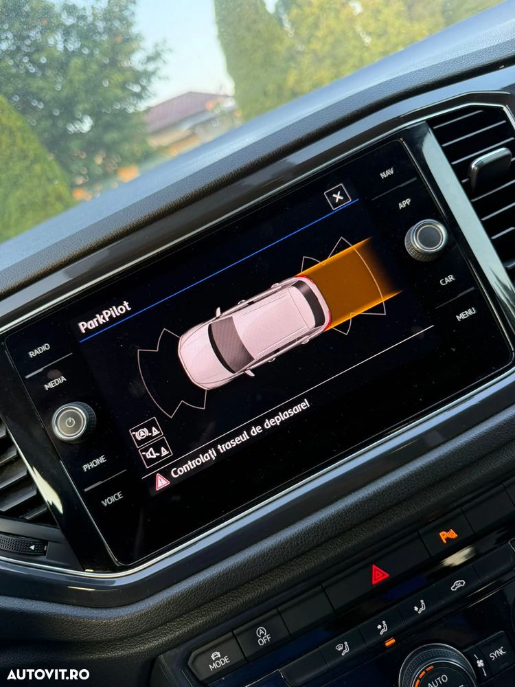 Volkswagen T-Roc 1.5 TSI OPF Style - 14
