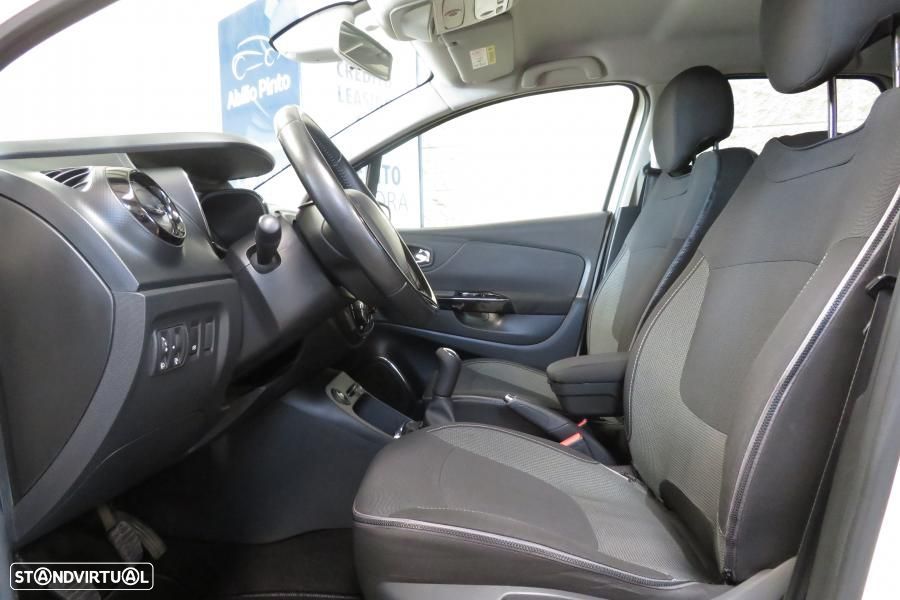 Renault Captur 0.9 TCE Exclusive - 23