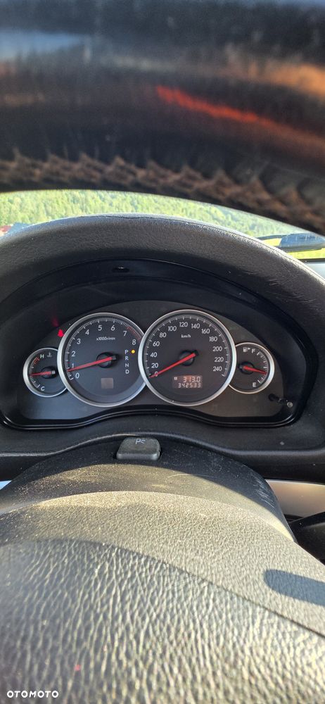 Subaru Legacy - 8