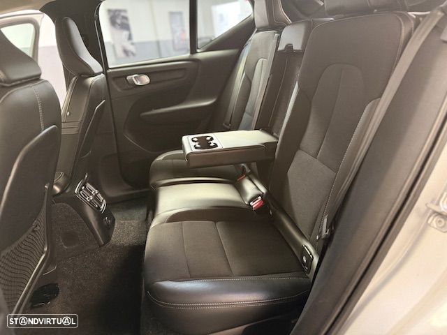 Volvo XC 40 T5 Recharge DKG Inscription Expression - 18