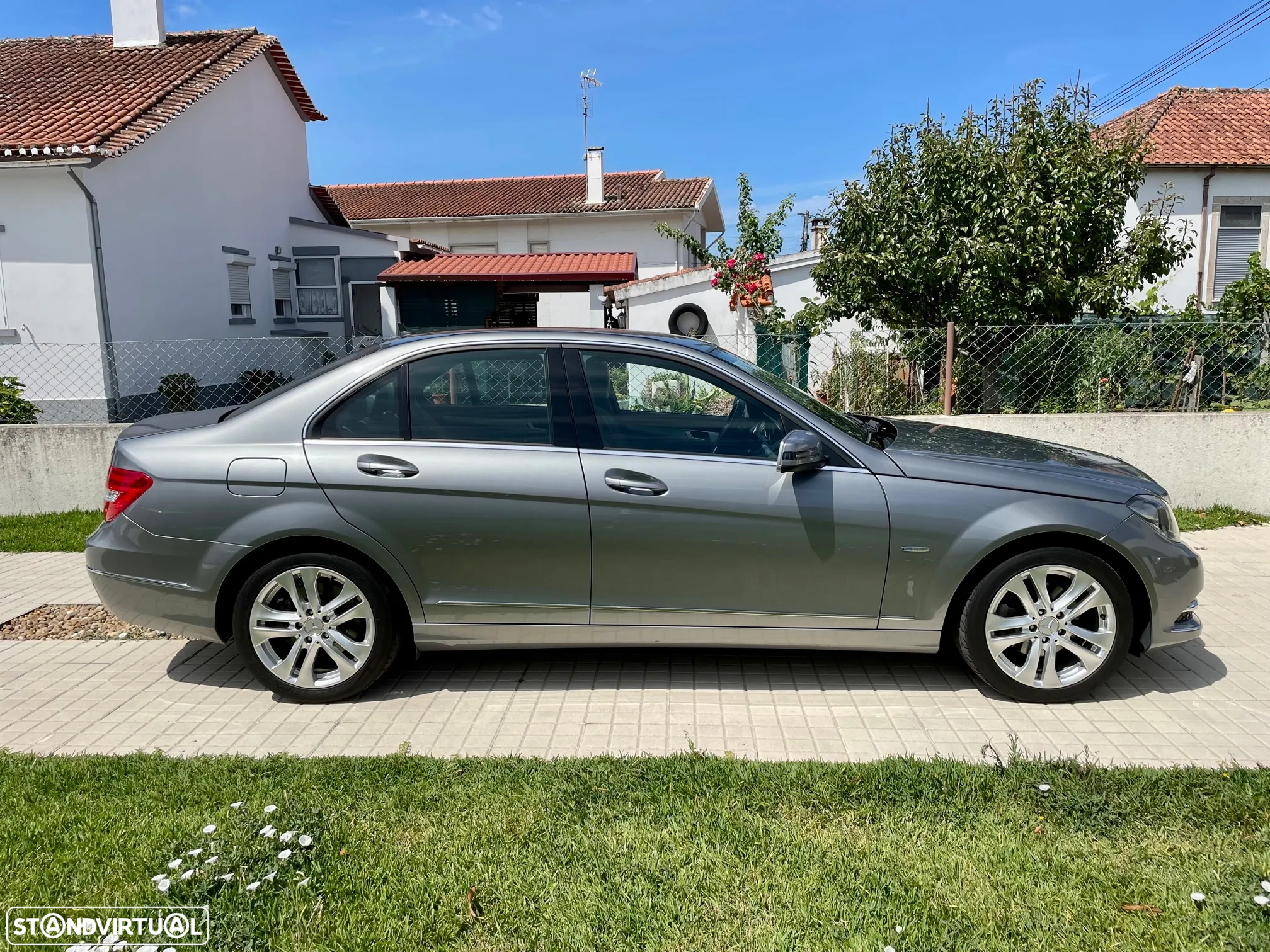 Mercedes-Benz C 220 CDi Avantgarde BlueEfficiency Aut. - 4