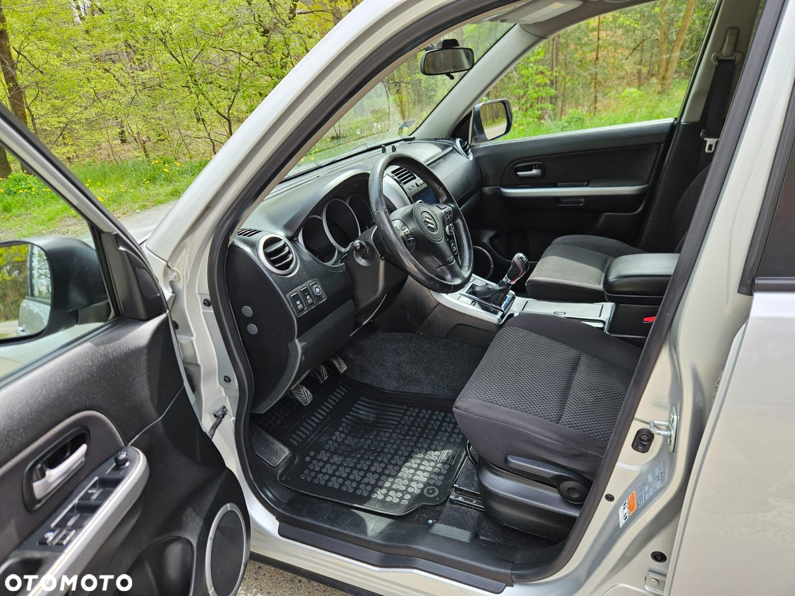Suzuki Grand Vitara 2.4 Elegance EU5 - 7