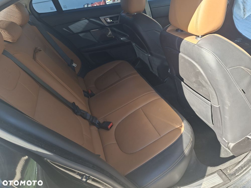 Jaguar XF XFR 5.0 V8 Kompressor - 3