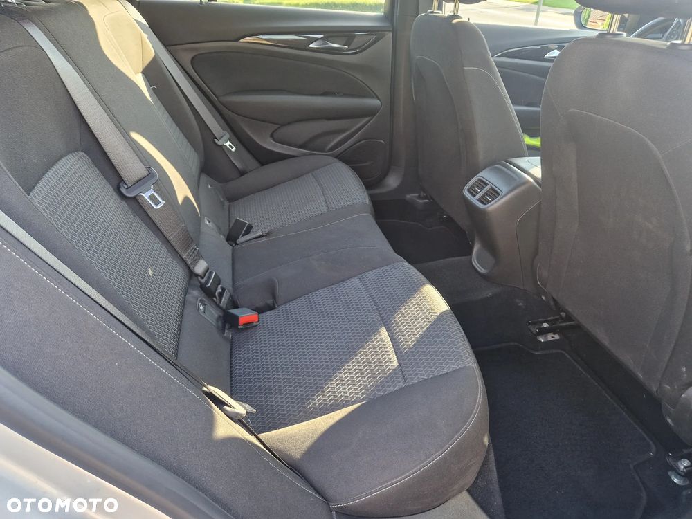 Opel Insignia 2.0 CDTI Elegance S&S - 19