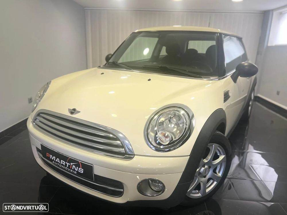 MINI 3 Portas One D - 18
