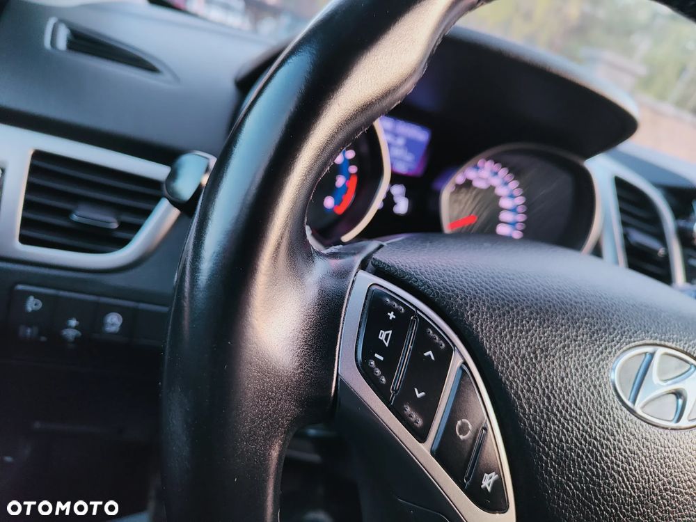 Hyundai i30 blue Kombi 1.6 GDi Style - 15