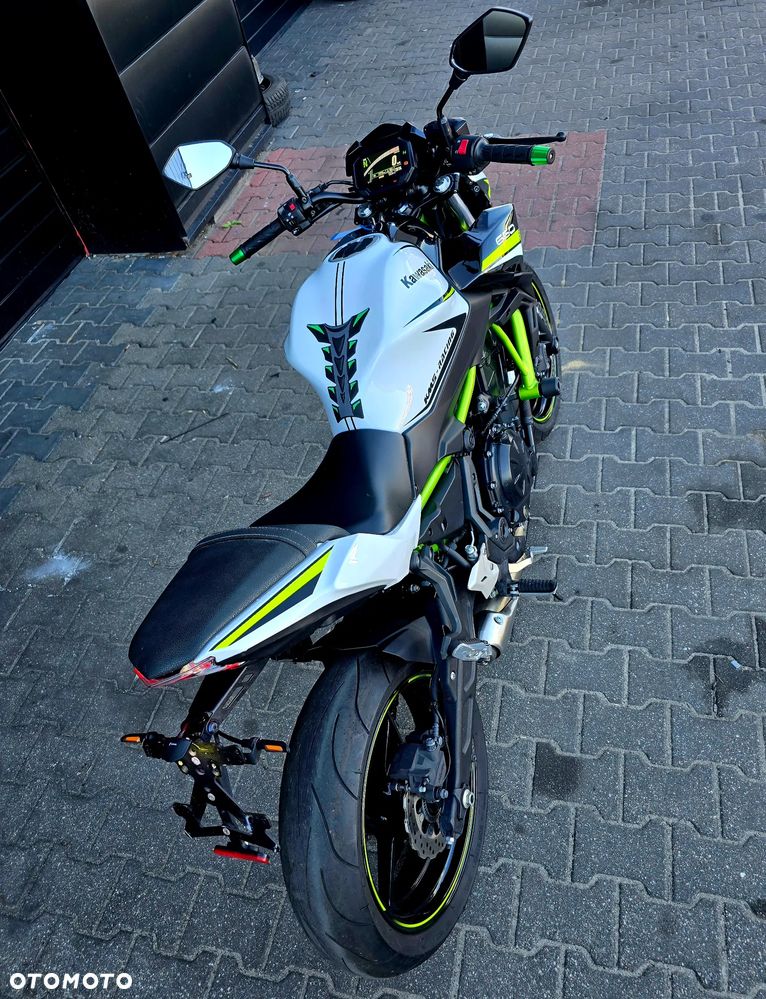 Kawasaki Z 650 - 6