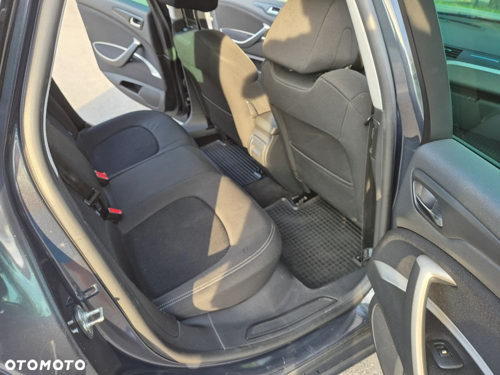 Citroën C5 2.0 HDi Dynamique Equilibre Navi - 11