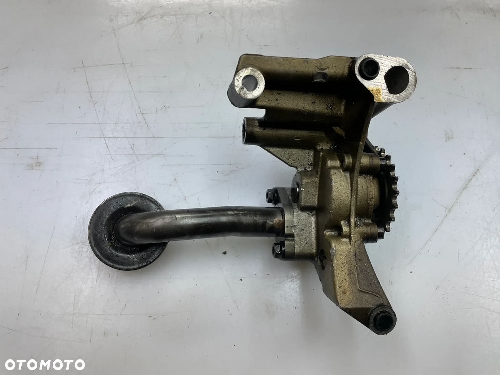 Pompa oleju Golf V Audi A3 8P Seat 1.9 TDI 105KM BLS 038115121G - 5