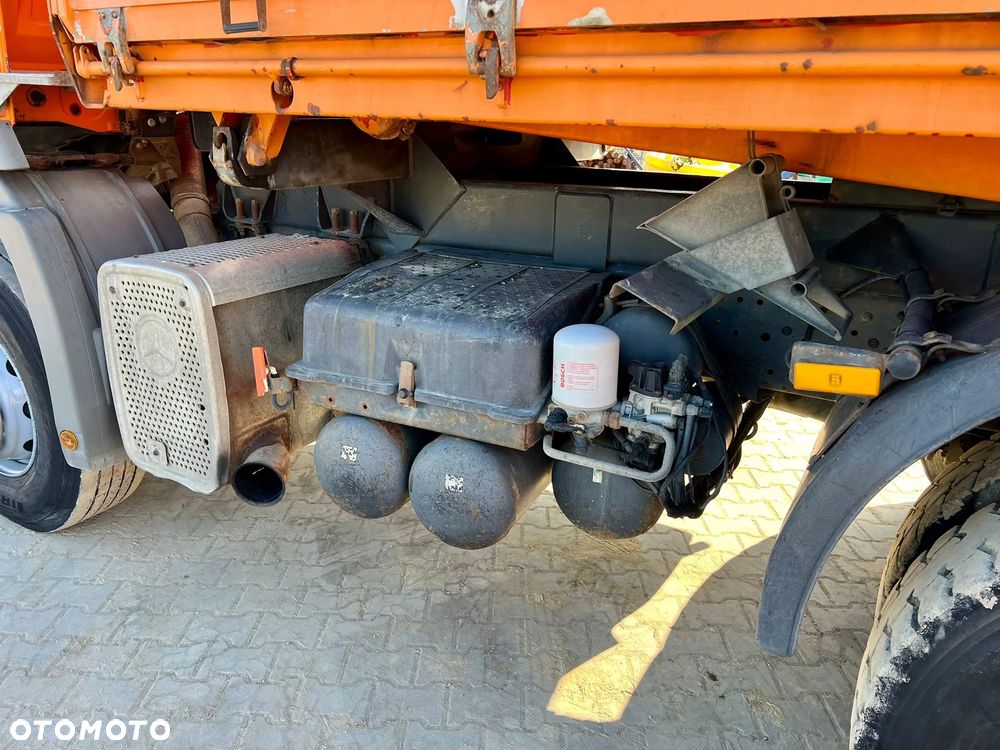 Mercedes-Benz ACTROS - 14