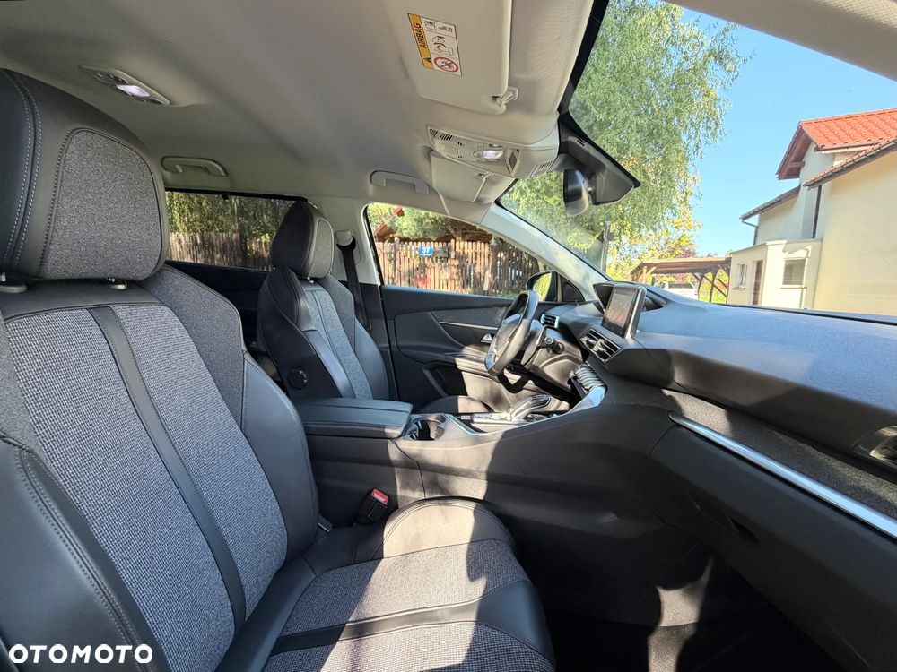 Peugeot 5008 BlueHDi 130 EAT8 Allure Pack - 27