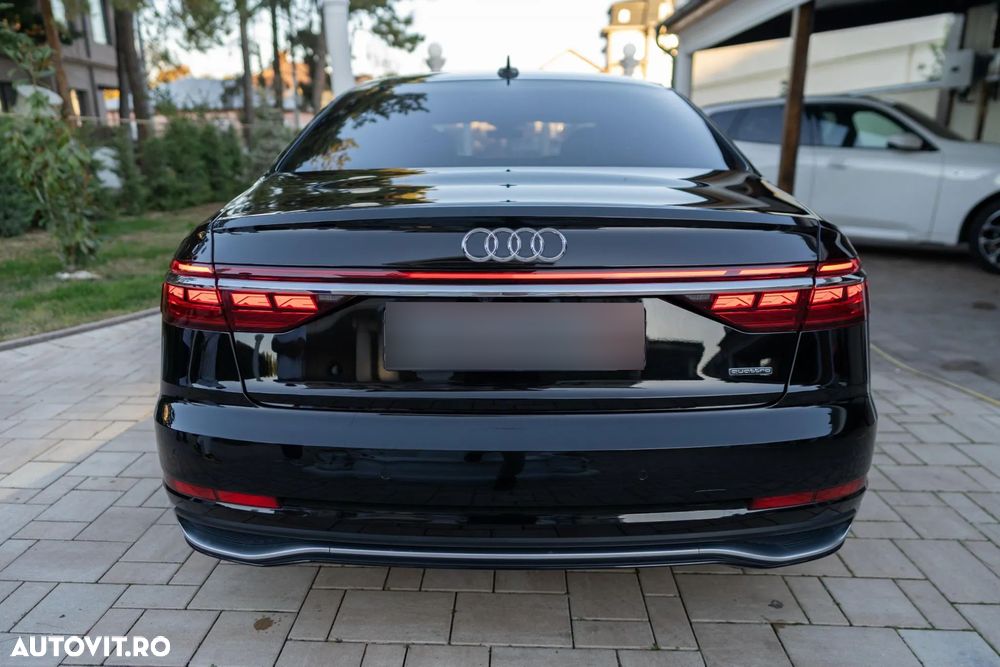 Audi A8 A8L 60 TFSI e quattro Tiptronic PHEV - 13