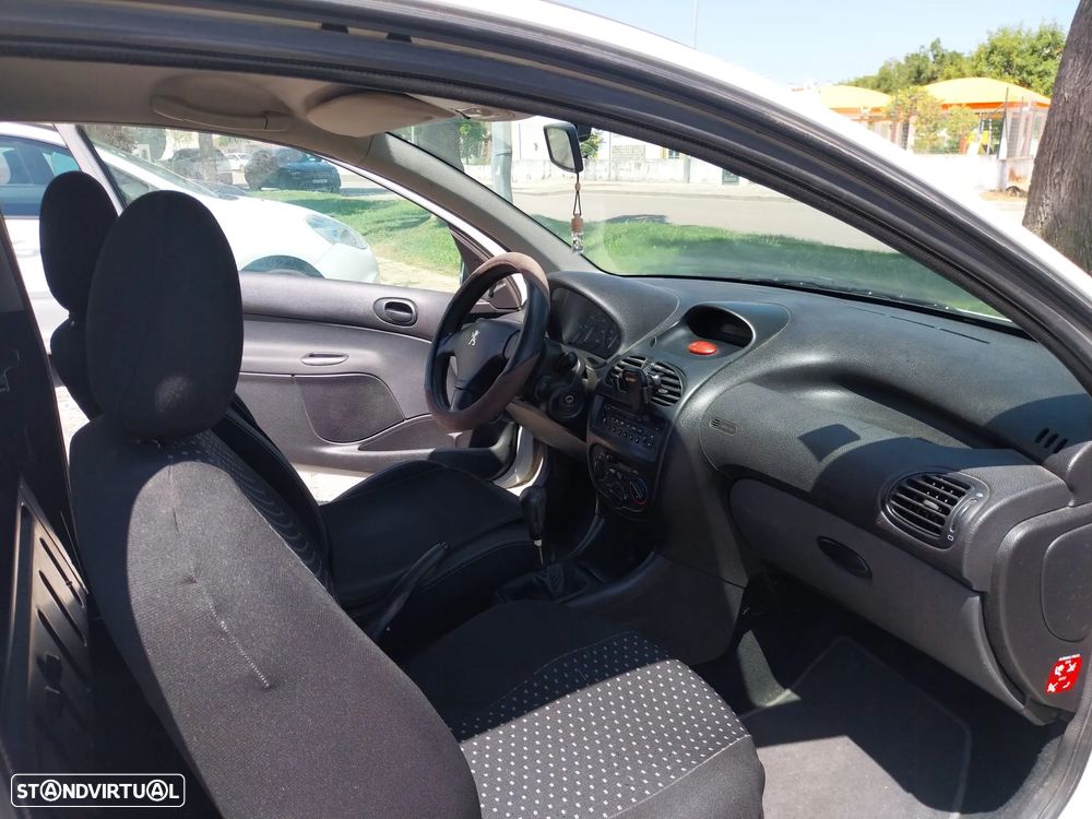 Peugeot 206 2.0 HDi XS - 5