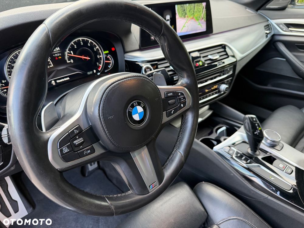 BMW Seria 5 530i xDrive M Sport sport - 32