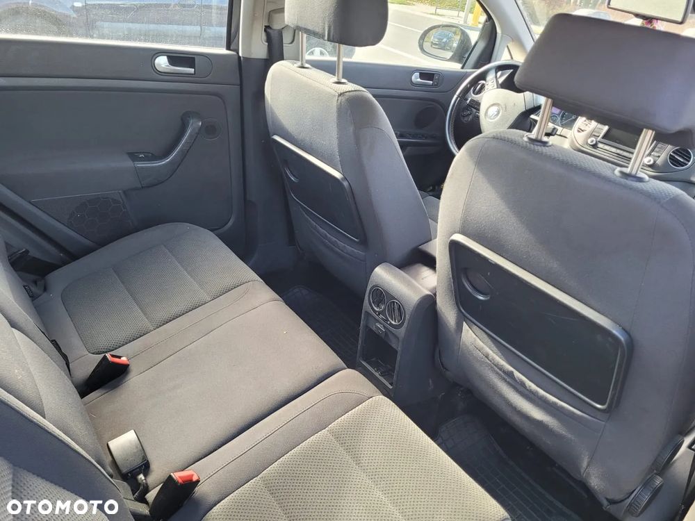 Volkswagen Golf Plus 2.0 TDI Comfortline DSG - 15