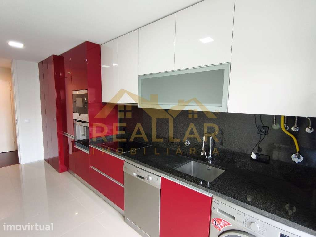 Excelente apartamento T1 próximo ao mar - Póvoa de Varzim - Grande imagem: 4/28