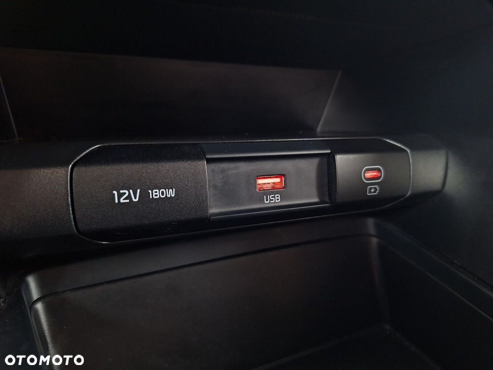 Kia Ceed 1.5 T-GDI M DCT - 28