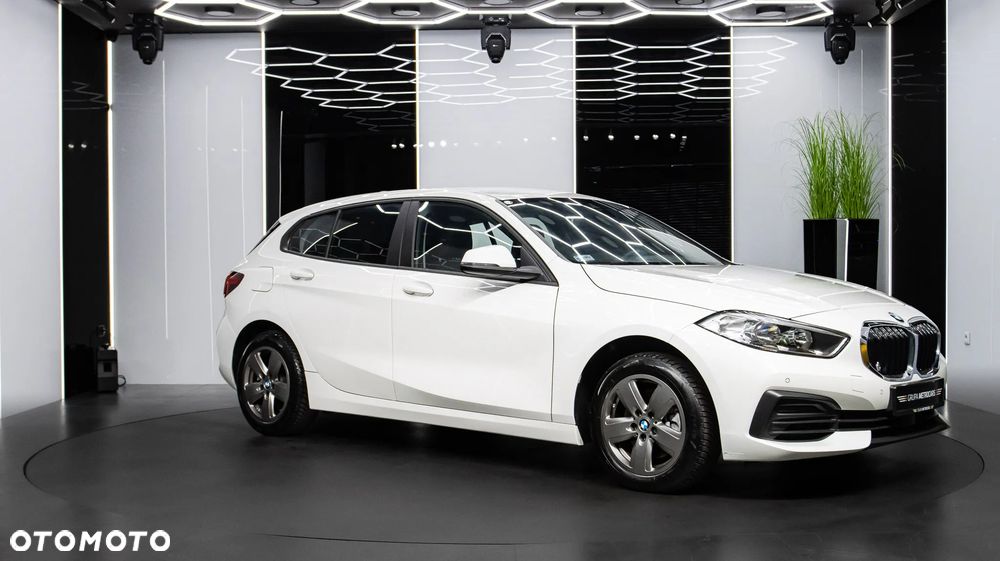 BMW Seria 1 118i Advantage - 9