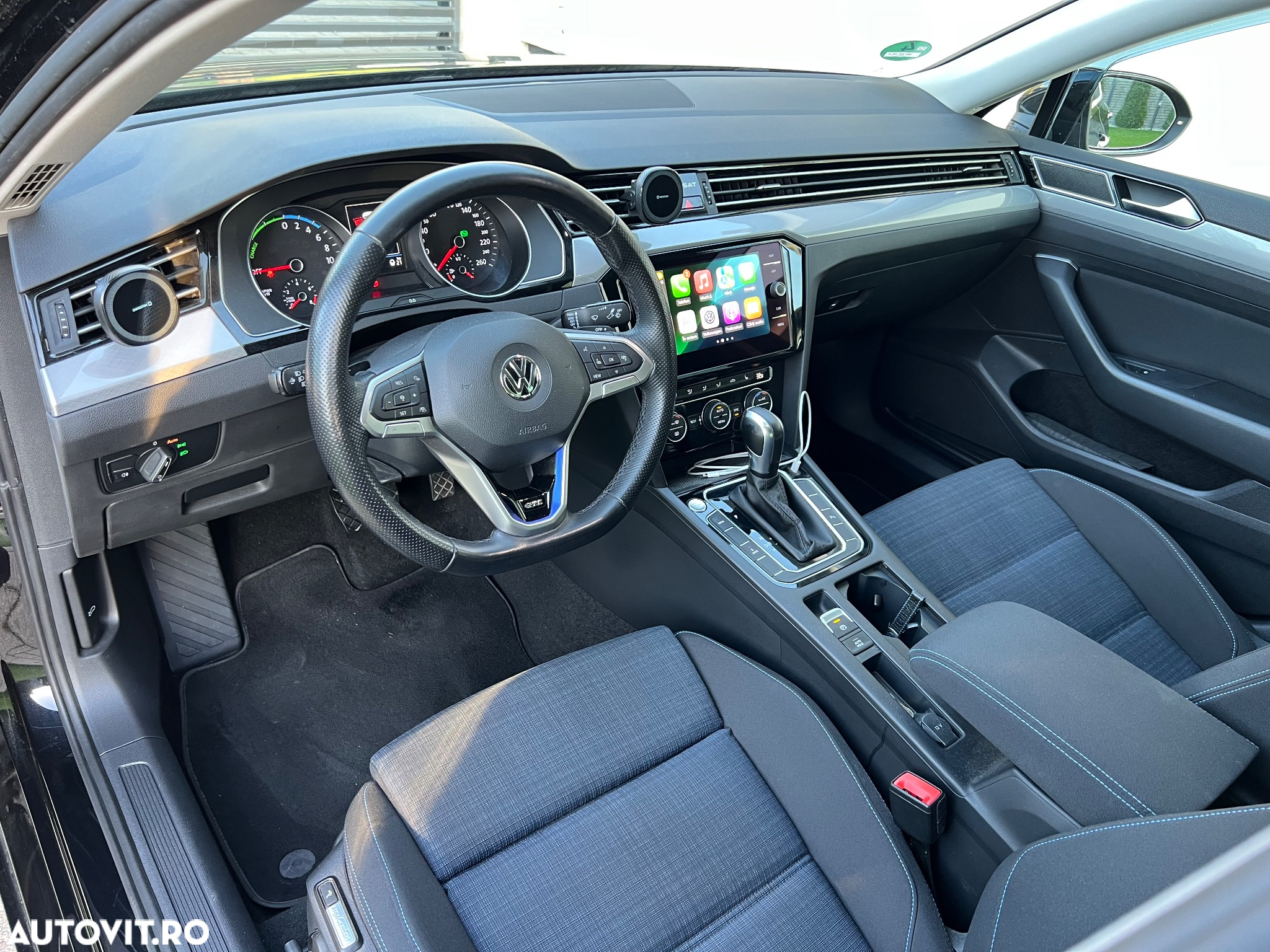 Volkswagen Passat 1.5 TSI DSG PHEV Elegance - 9