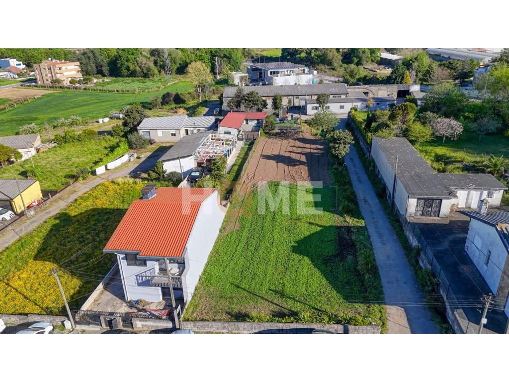 Terreno para Construção - 700m2 | Gondim - Maia - Grande imagem: 2/12