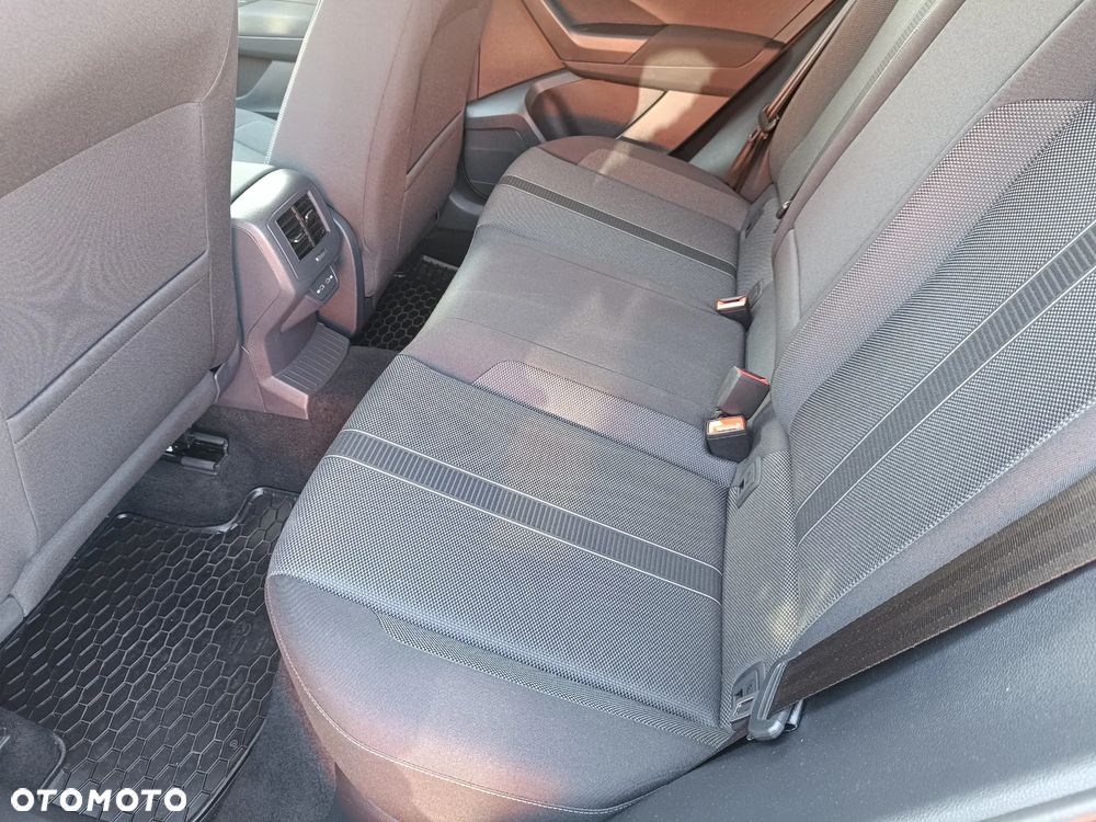 Volkswagen T-Roc 2.0 TDI Life Plus - 9