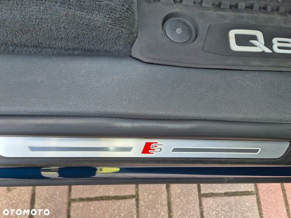 Audi Q8 - 24