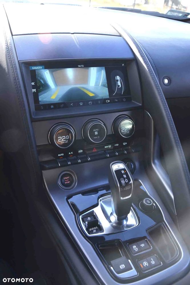 Jaguar F-Type 3.0 V6 S/C Chequered Flag - 18