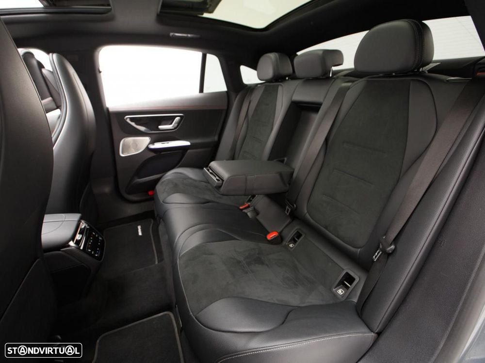 Mercedes-Benz EQE 350 4Matic AMG Line - 12