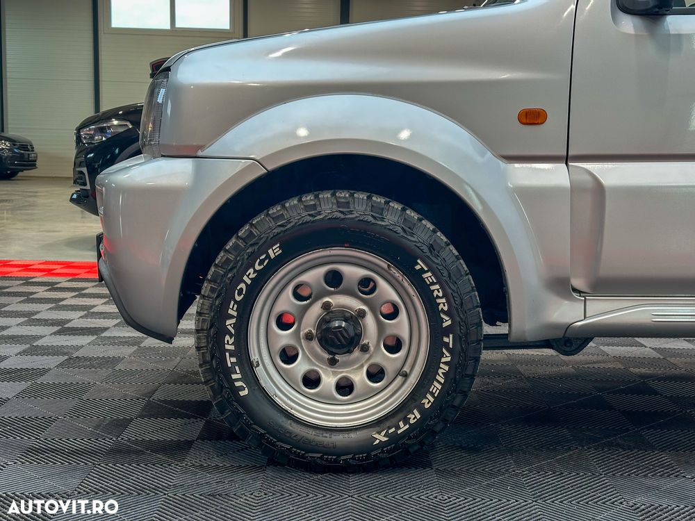 Suzuki Jimny - 31