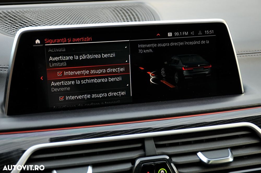 BMW Seria 7 750i xDrive - 14