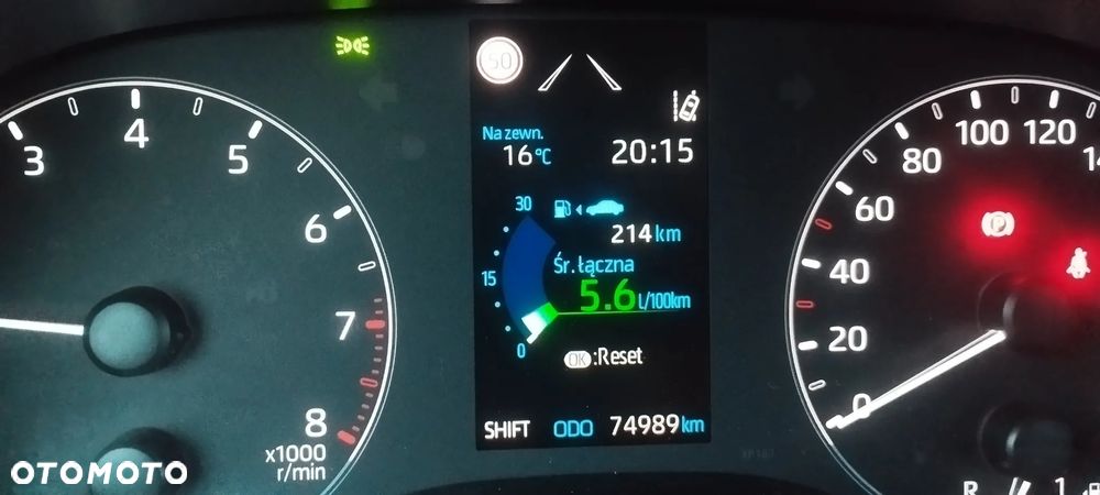 Toyota Yaris - 6