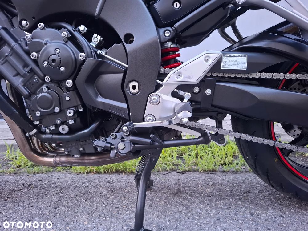 Yamaha FZ - 31