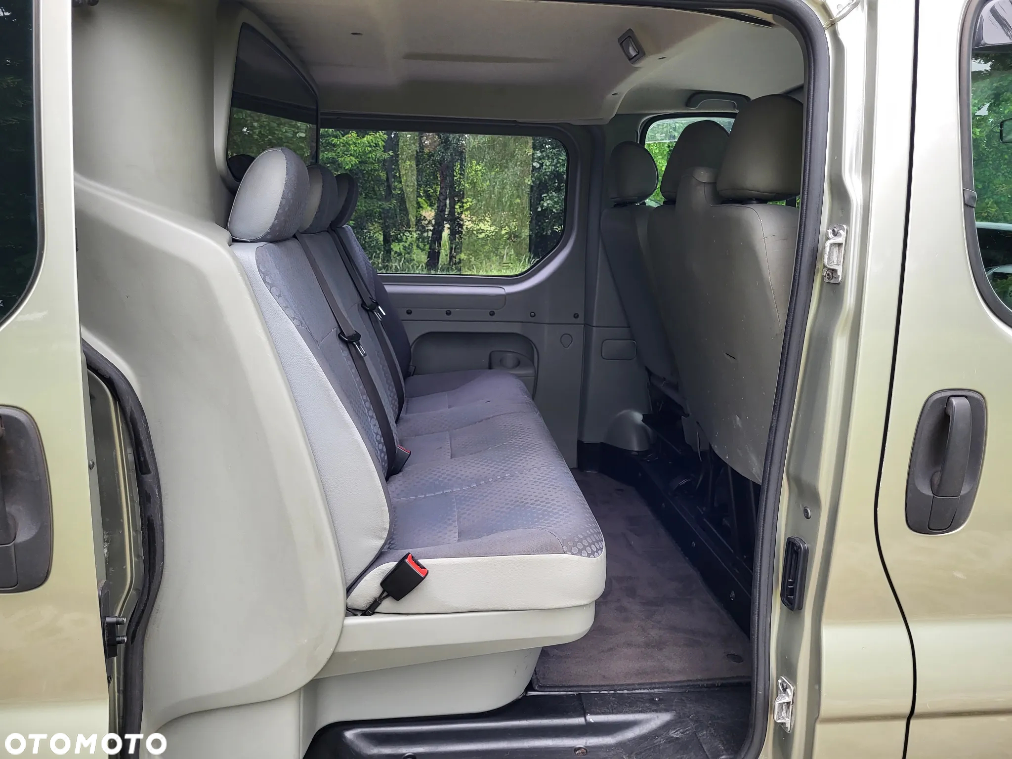 Renault Trafic - 13