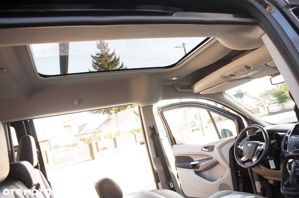 Ford Transit Connect - 25