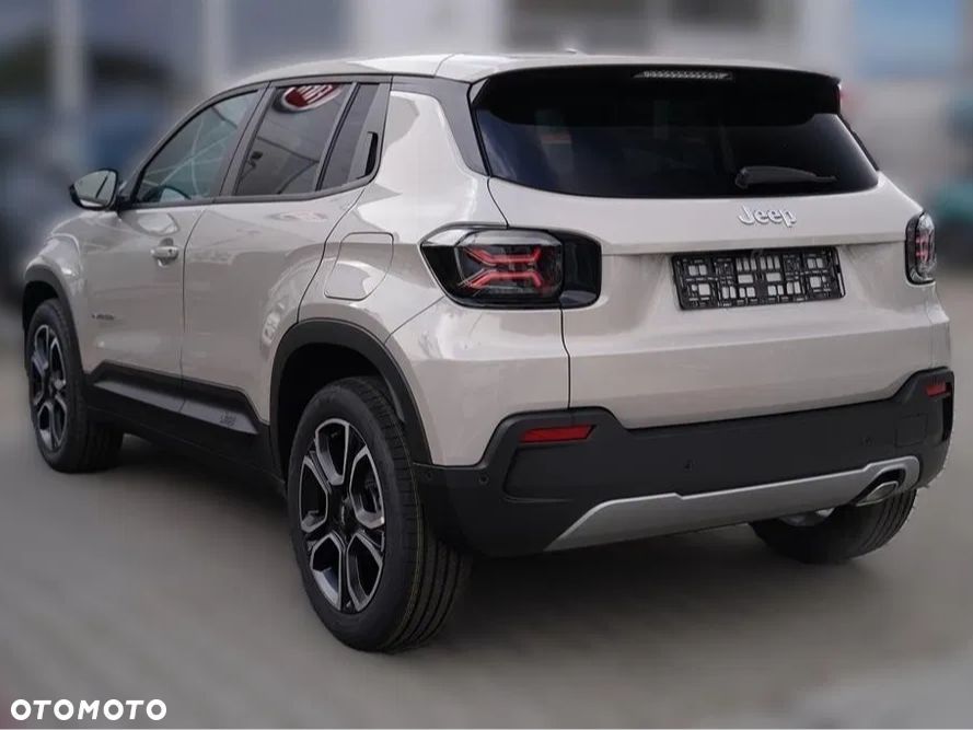 Jeep Avenger 1.2 T3 mHEV Summit FWD eDCT6 - 6