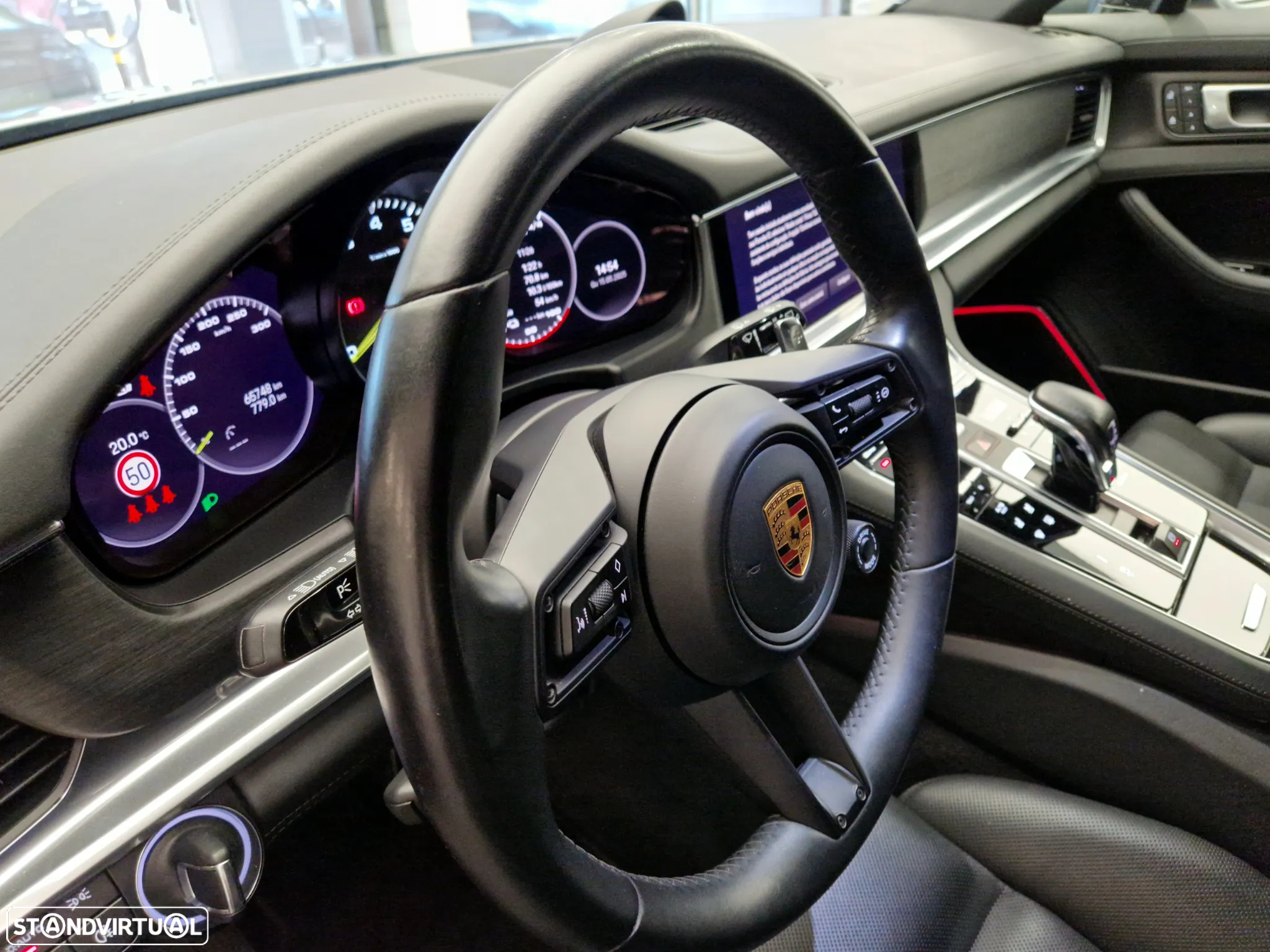 Porsche Panamera Sport Turismo 4 E-Hybrid Platinum Edition - 20