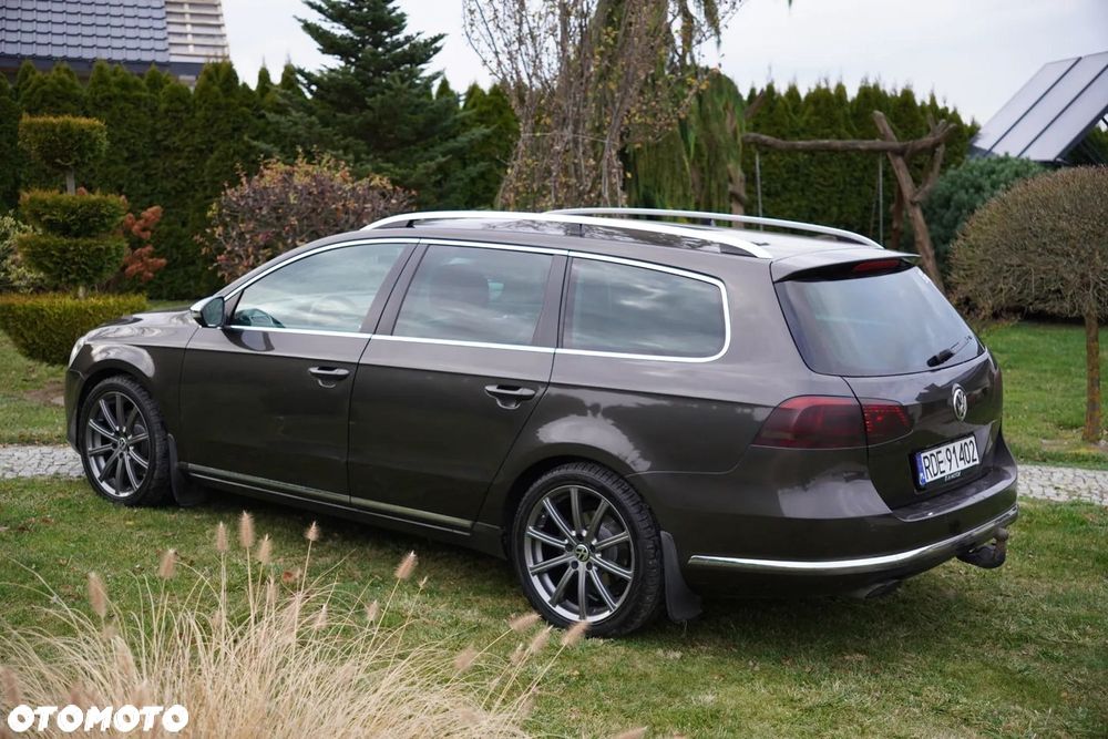 Volkswagen Passat 2.0 TDI BlueMotion Technology Highline - 23