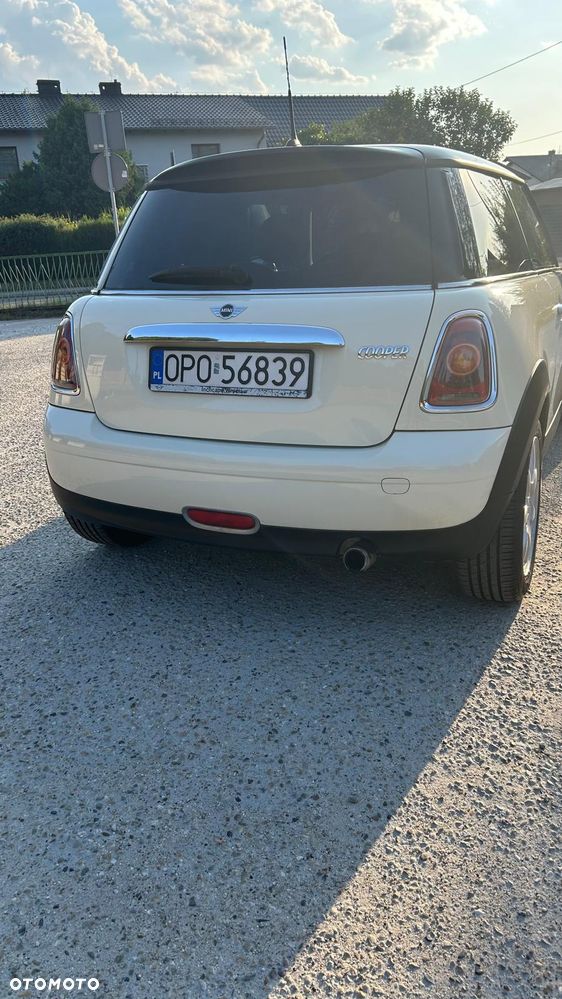 MINI Cooper Standard - 3