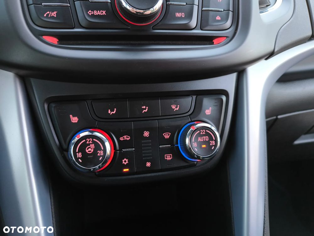 Opel Zafira 1.4 T Elite - 12