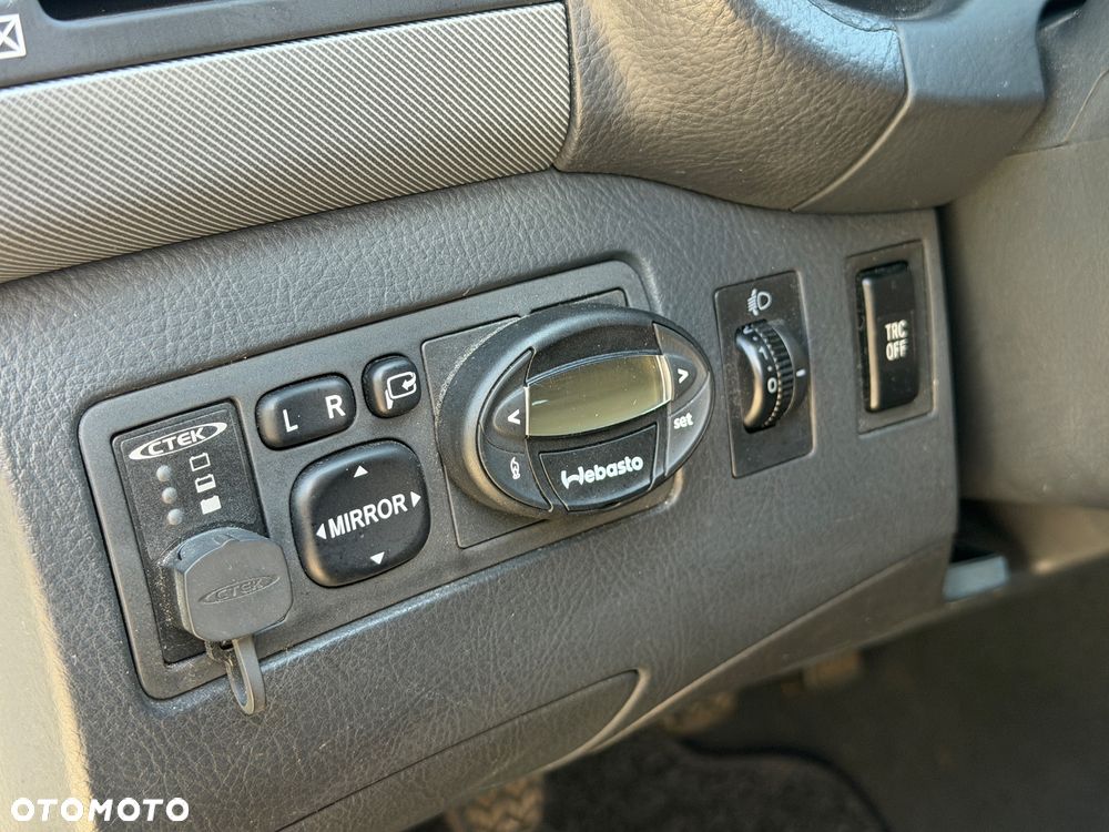 Toyota Avensis 1.8 VVT-i Edition - 34
