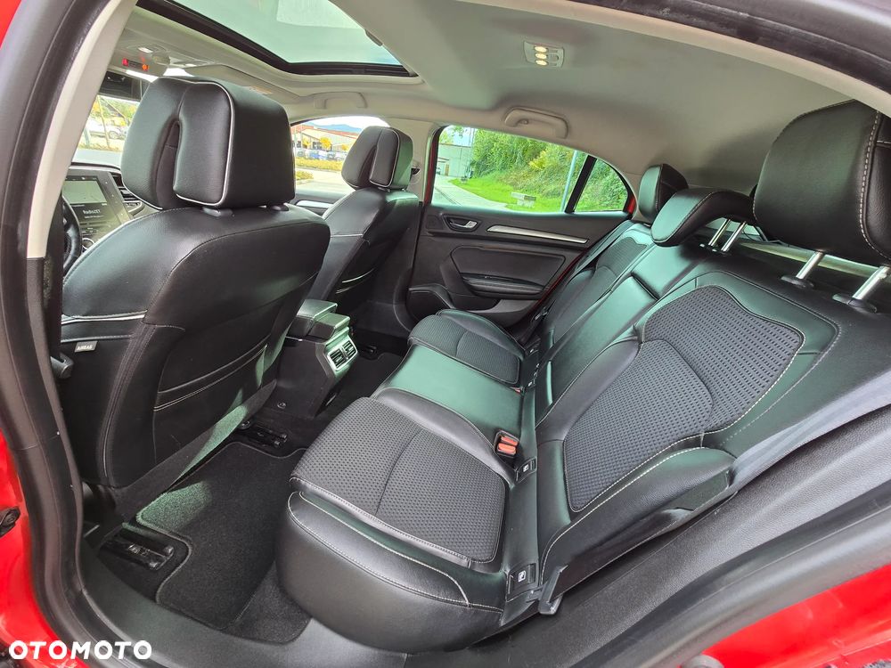 Renault Megane ENERGY TCe 130 EDC BOSE EDITION - 15