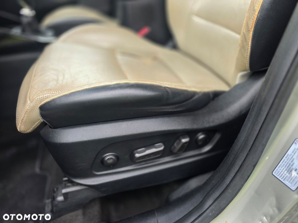Kia Carens 1.7 CRDi 136 Fifa World Cup Edition - 39