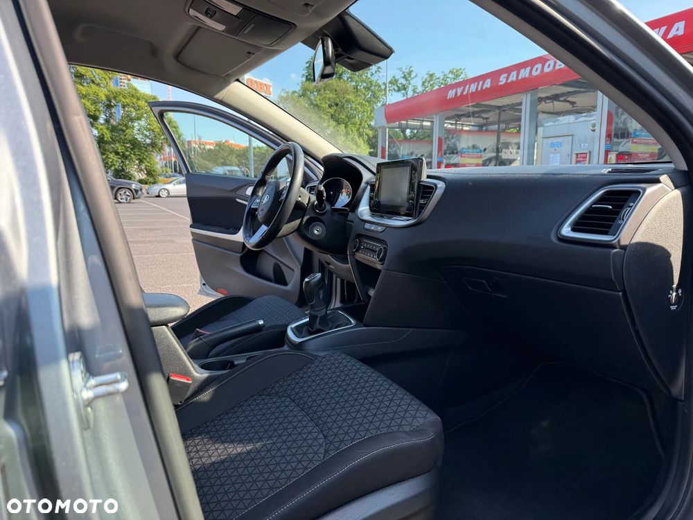 Kia Ceed 1.4 T-GDI M - 14