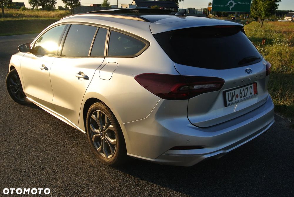 Ford Focus 1.0 EcoBoost mHEV ST-Line Style - 4
