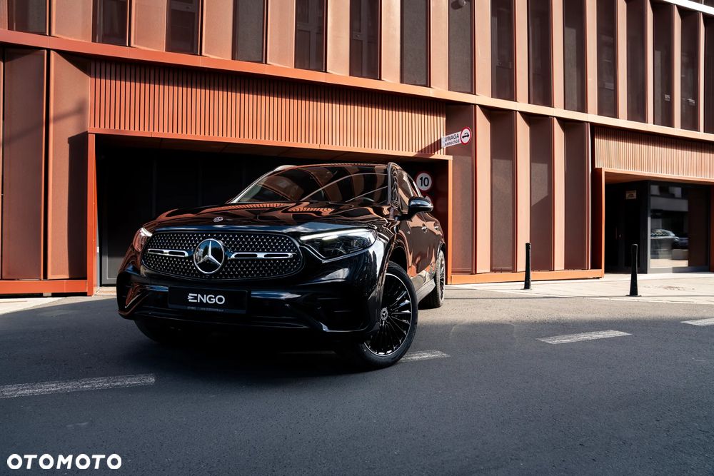 Mercedes-Benz GLC 300 mHEV 4-Matic AMG Line - 13